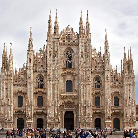 Nice Apartment In Milano, Close To Undergrond M3 Kültér fotó