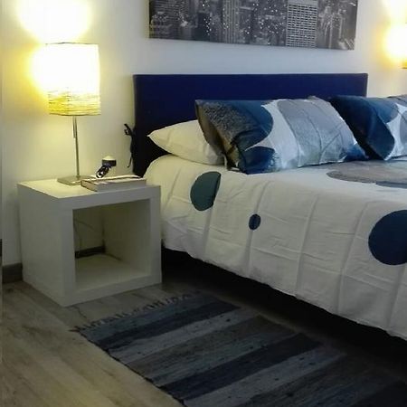 Nice Apartment In Milano, Close To Undergrond M3 Kültér fotó