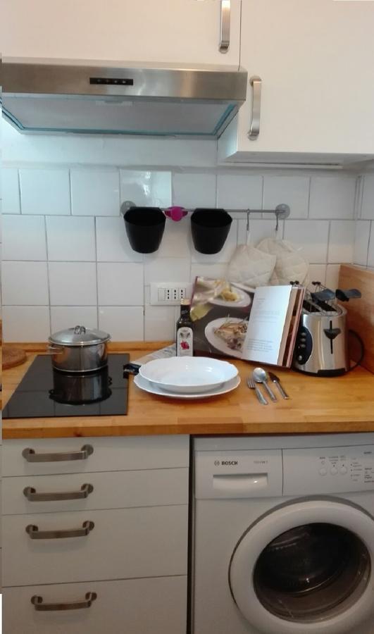 Nice Apartment In Milano, Close To Undergrond M3 Kültér fotó